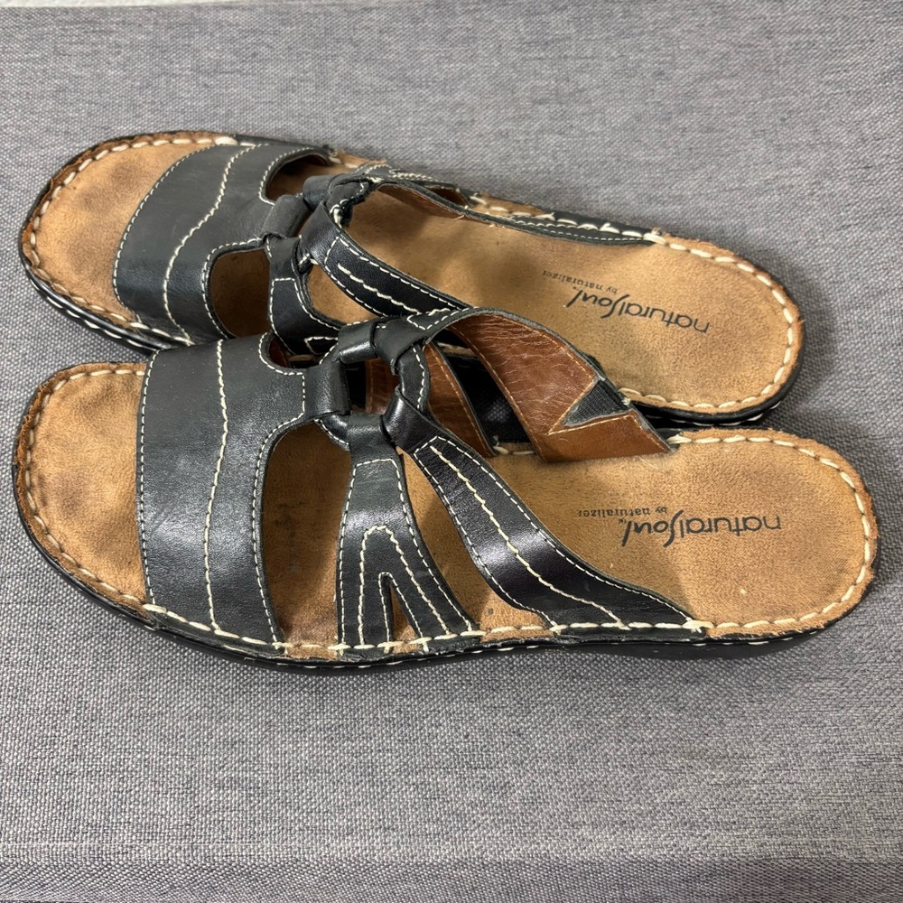 Natural Soul Women's Black and Brown Sandals size 8